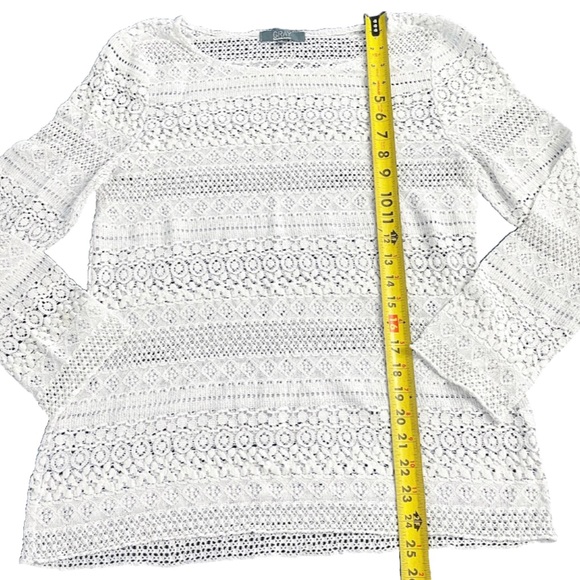 GRAY Saks Fifth Avenue Eyelet Crochet Lace Top Women’s S White 3/4 Sleeve - Picture 7 of 7